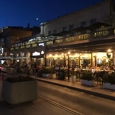 Entire Boat 3 In Botel *