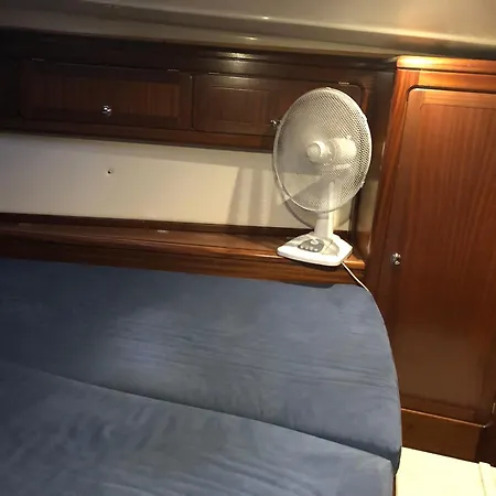Entire Boat 3 In *