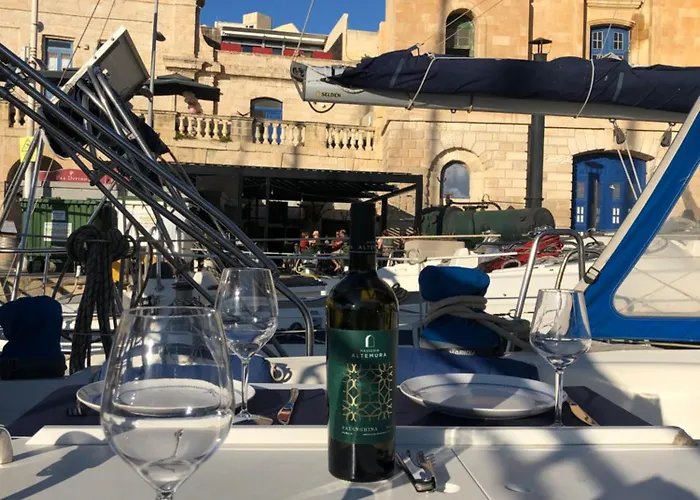 Botel Entire Boat 3 In Birgu